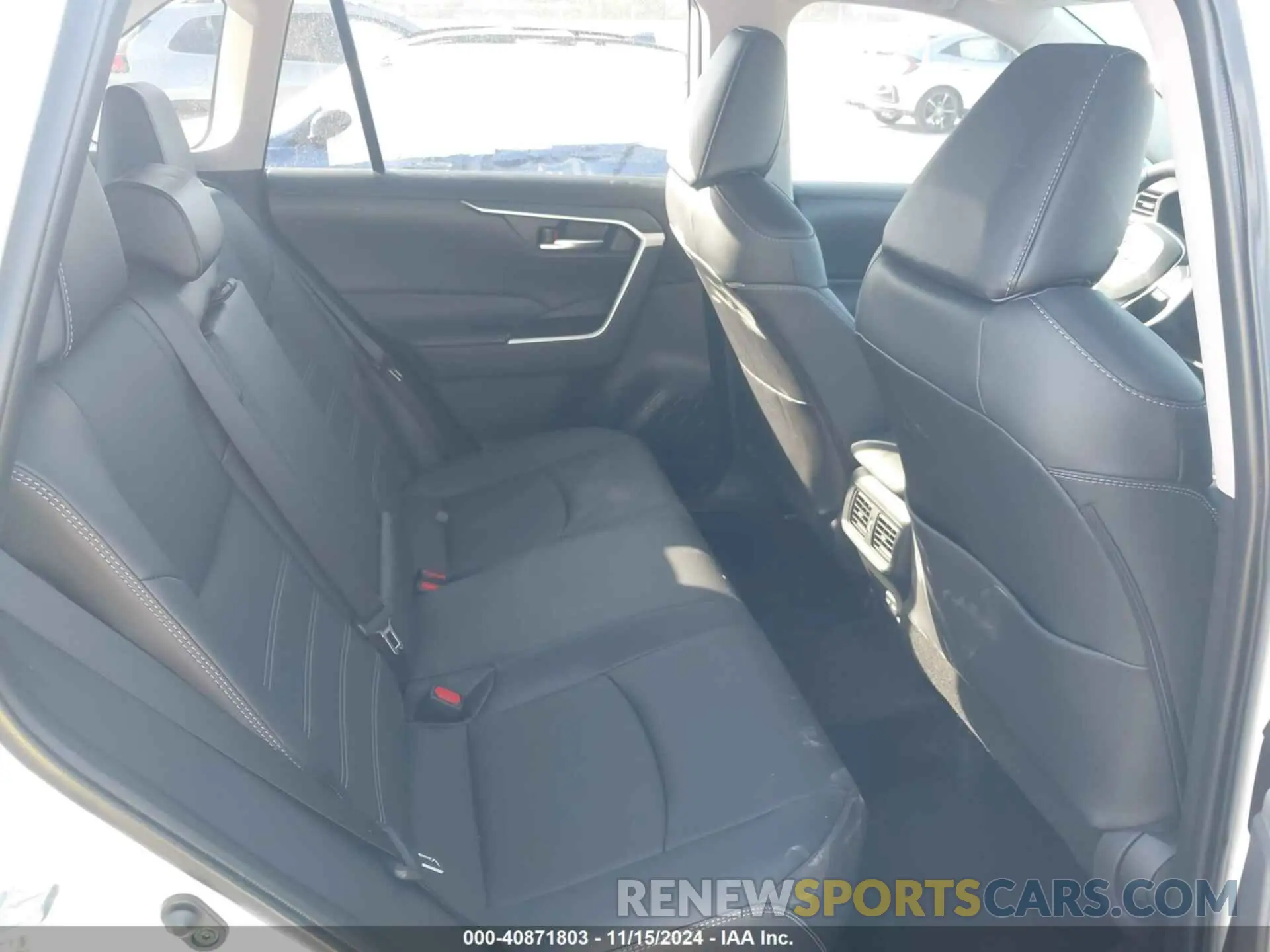 8 Фотография поврежденного автомобиля 2T3C1RFV1RW355852 TOYOTA RAV4 2024