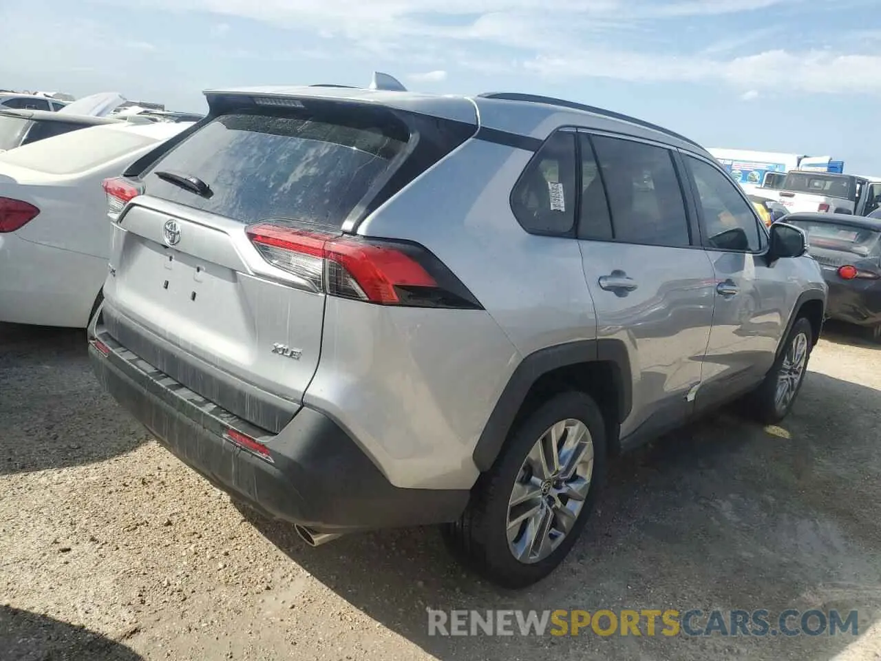 3 Photograph of a damaged car 2T3C1RFV2RC252957 TOYOTA RAV4 2024