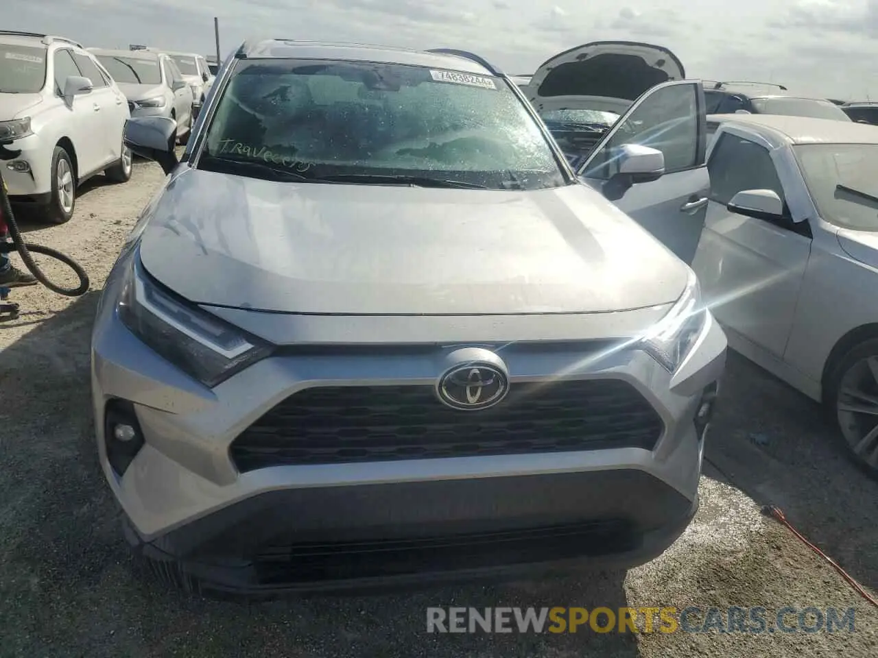 5 Photograph of a damaged car 2T3C1RFV2RC252957 TOYOTA RAV4 2024