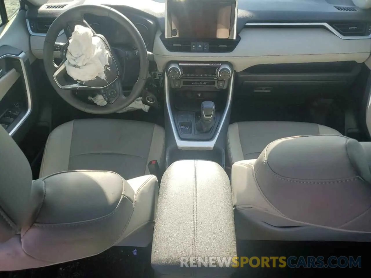 8 Фотография поврежденного автомобиля 2T3C1RFV2RC286896 TOYOTA RAV4 2024