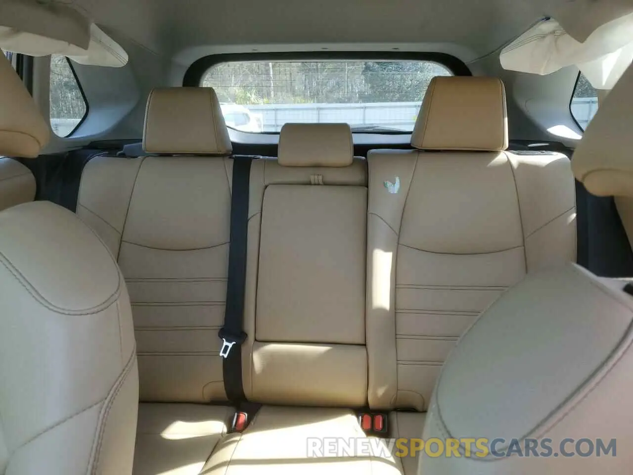 10 Фотография поврежденного автомобиля 2T3C1RFV2RW325162 TOYOTA RAV4 2024