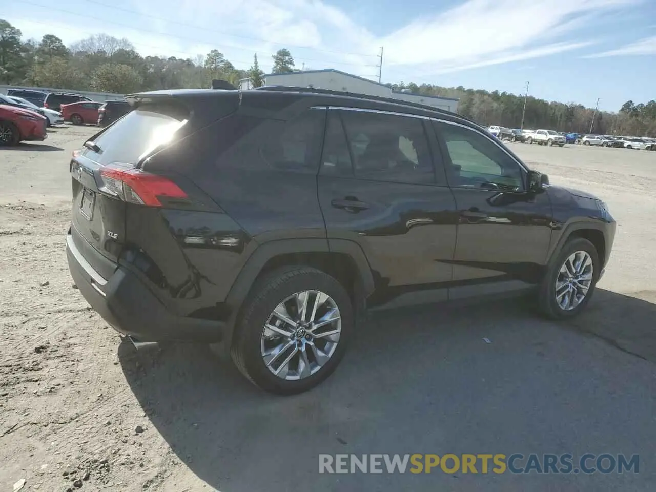 3 Фотография поврежденного автомобиля 2T3C1RFV2RW325162 TOYOTA RAV4 2024