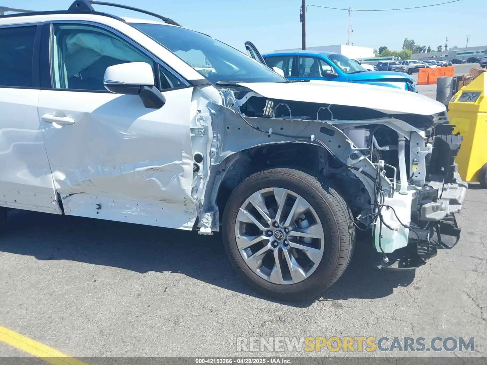 6 Photograph of a damaged car 2T3C1RFV4RW326099 TOYOTA RAV4 2024