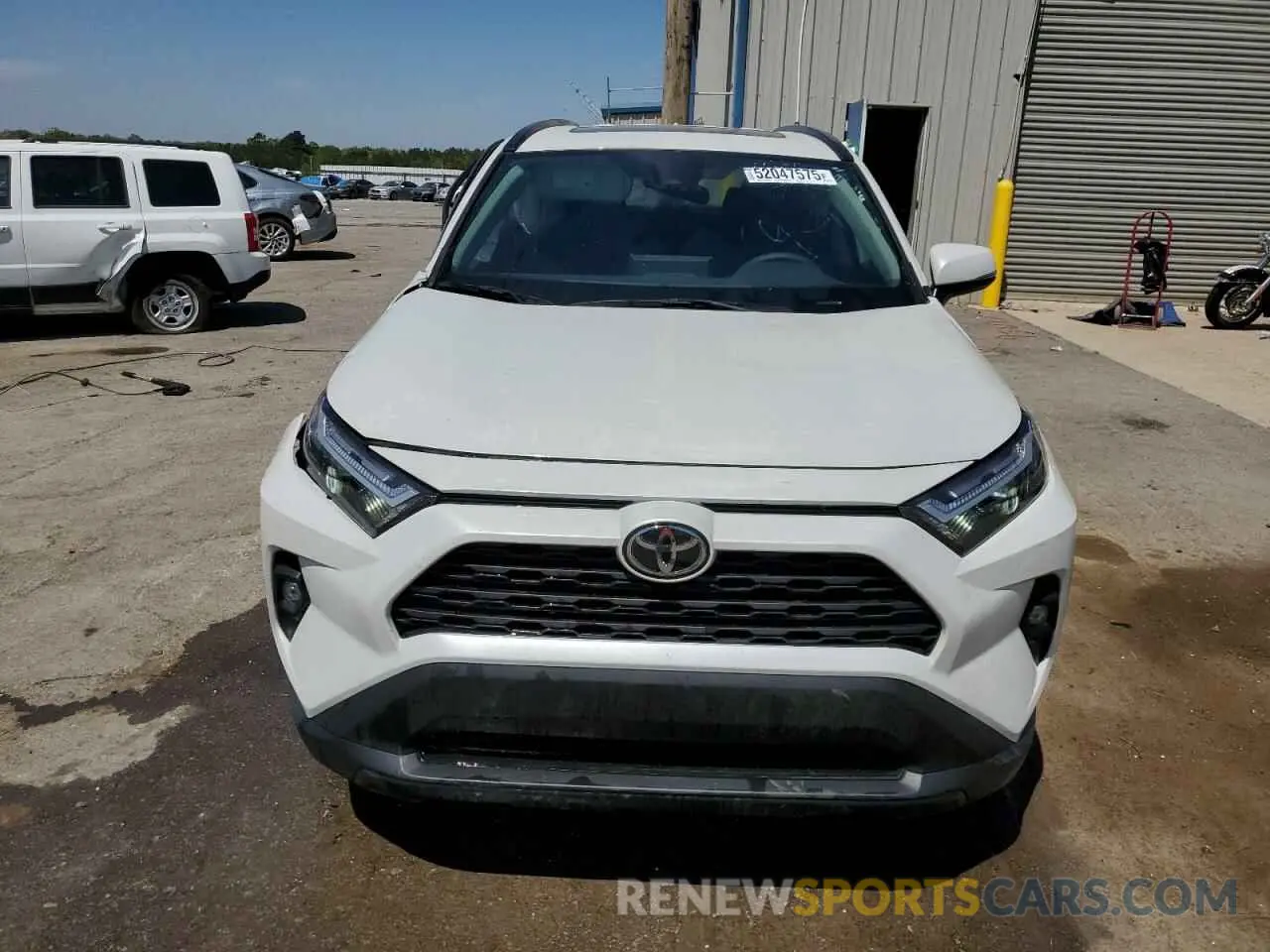5 Photograph of a damaged car 2T3C1RFV5RW359225 TOYOTA RAV4 2024