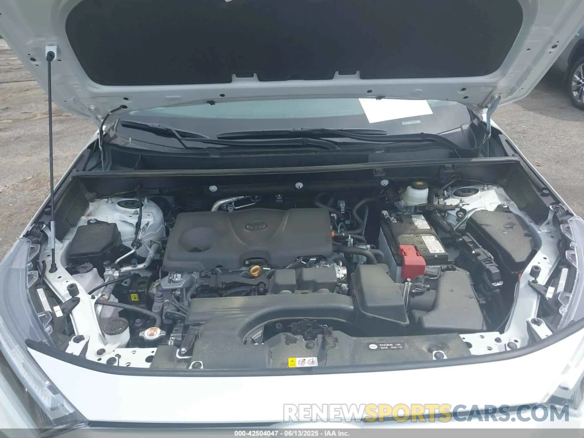10 Фотография поврежденного автомобиля 2T3C1RFV5RW362478 TOYOTA RAV4 2024