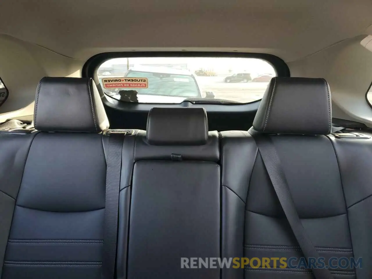 10 Фотография поврежденного автомобиля 2T3C1RFV6RW304573 TOYOTA RAV4 2024