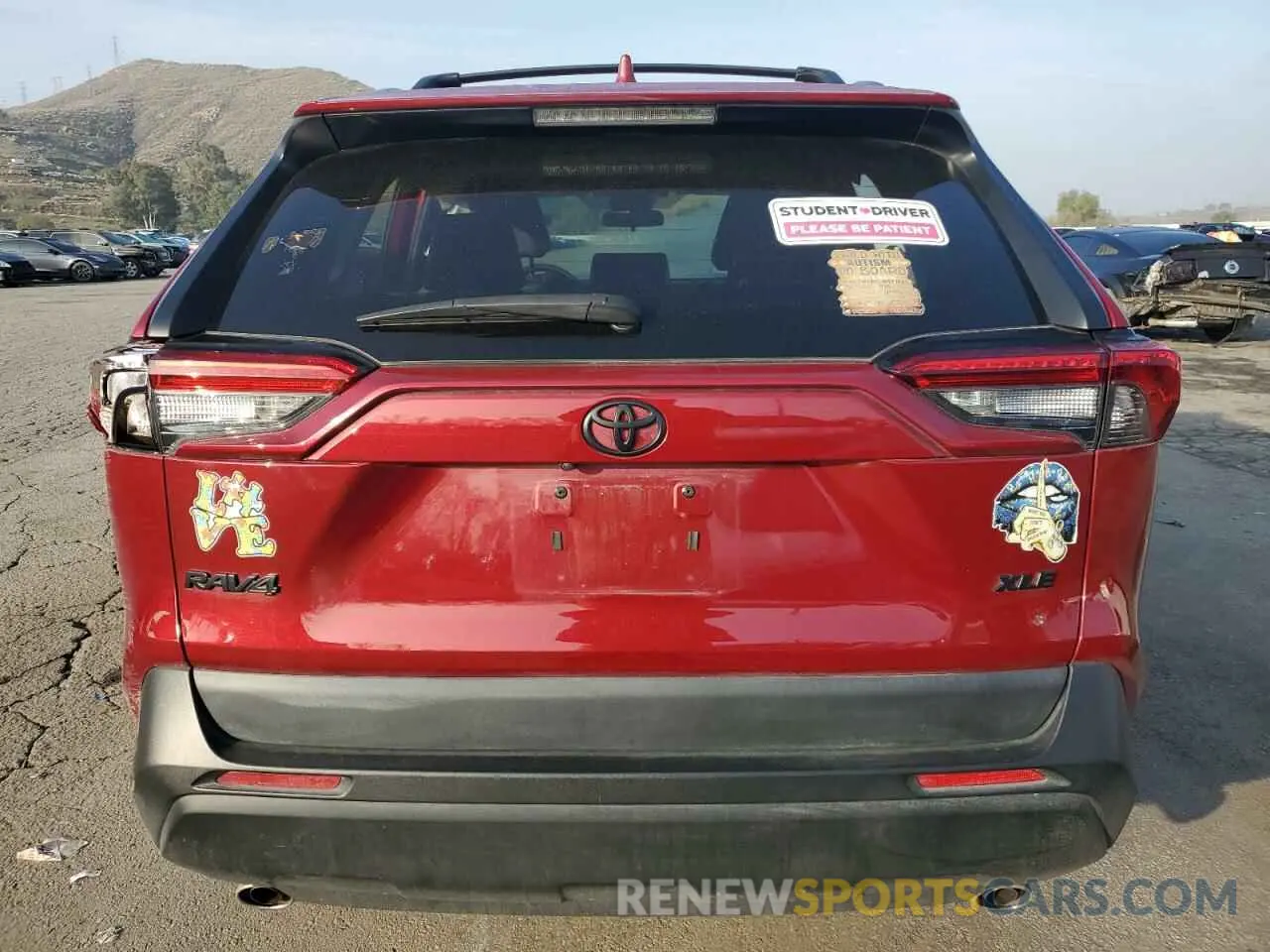 6 Фотография поврежденного автомобиля 2T3C1RFV6RW304573 TOYOTA RAV4 2024