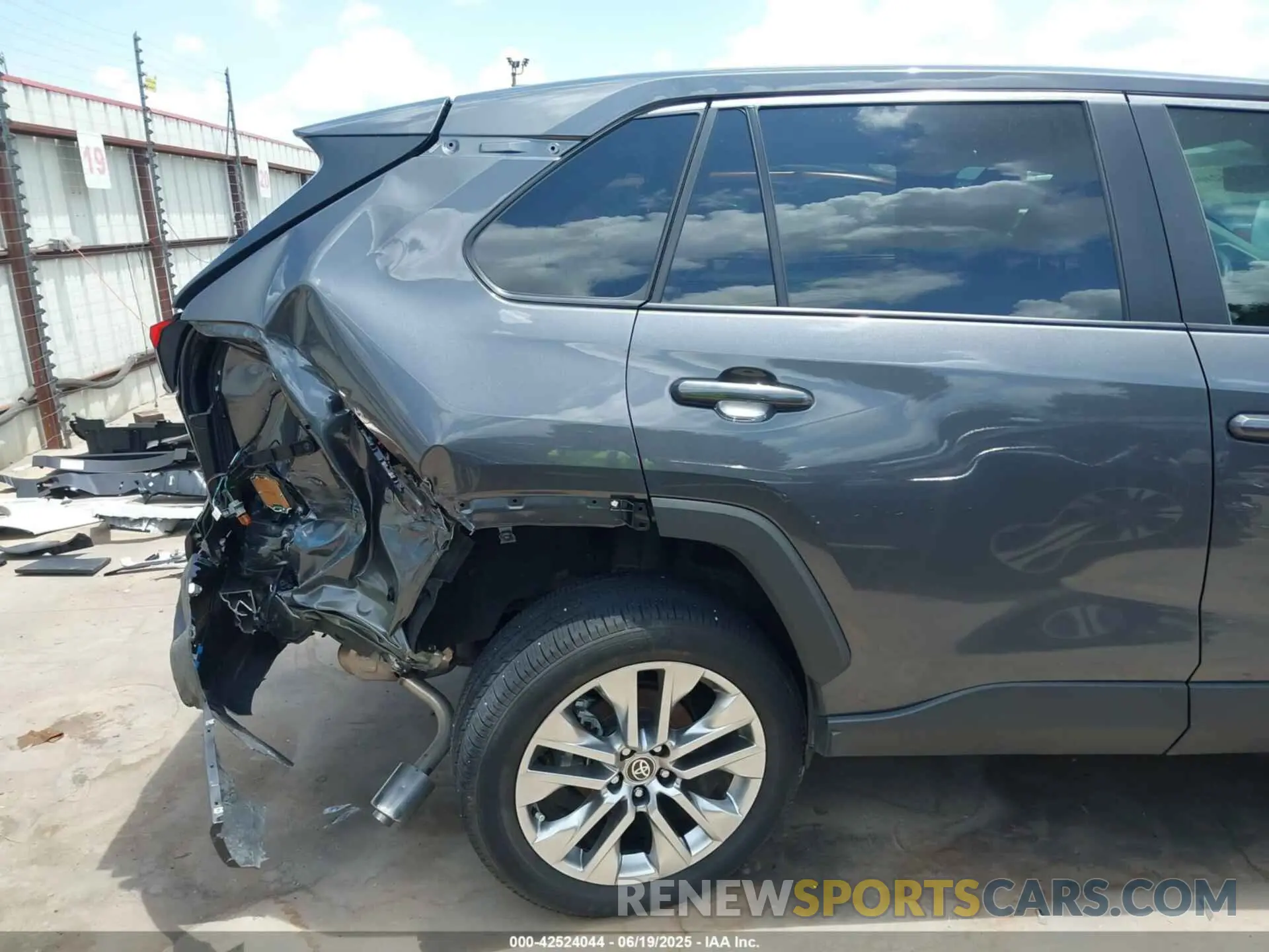 19 Photograph of a damaged car 2T3C1RFV6RW309692 TOYOTA RAV4 2024