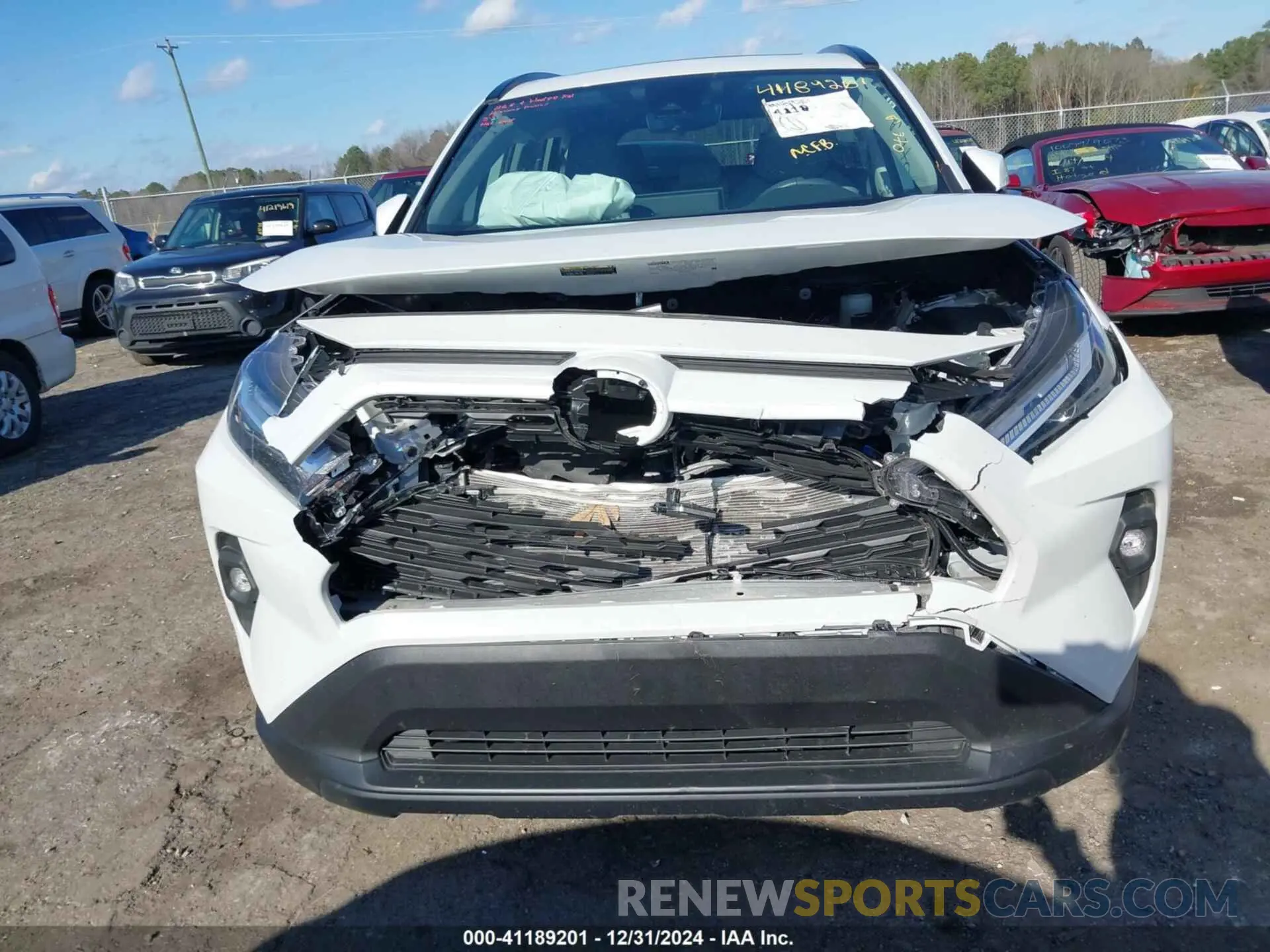 6 Photograph of a damaged car 2T3C1RFV6RW323480 TOYOTA RAV4 2024
