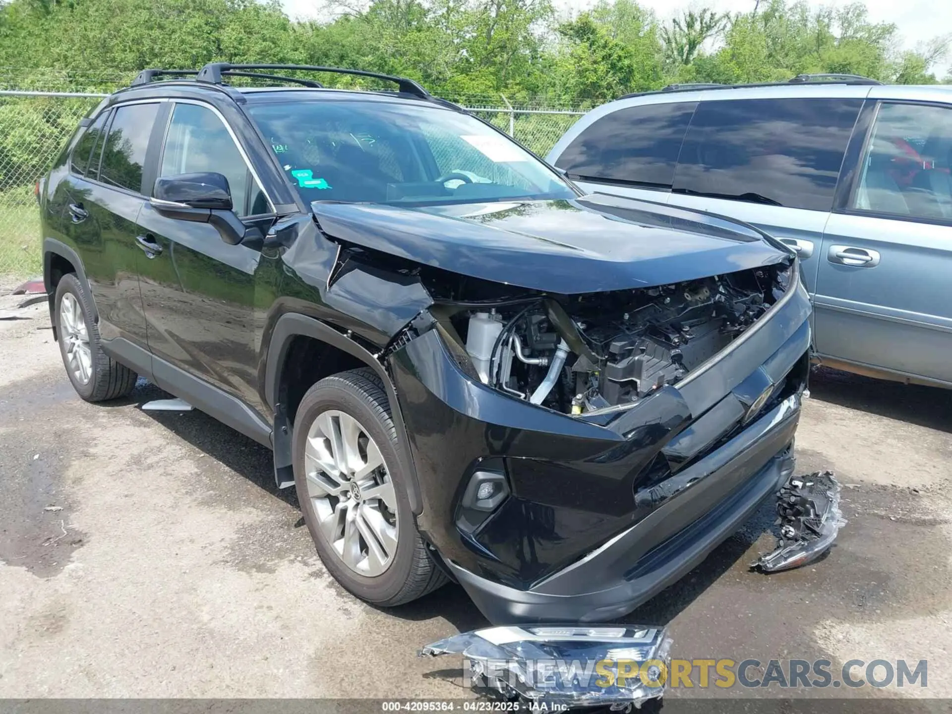 1 Фотография поврежденного автомобиля 2T3C1RFV6RW326346 TOYOTA RAV4 2024