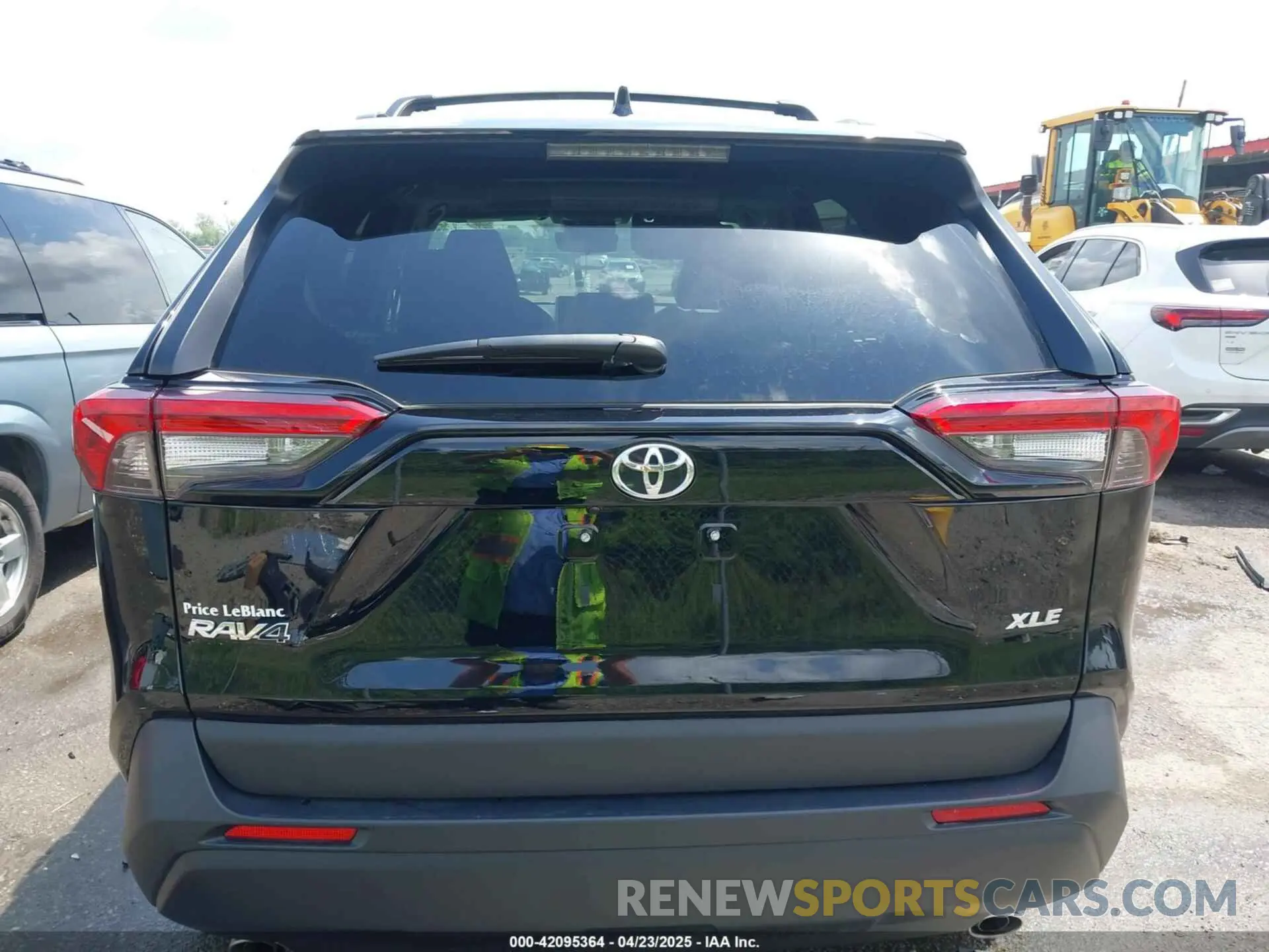 16 Фотография поврежденного автомобиля 2T3C1RFV6RW326346 TOYOTA RAV4 2024