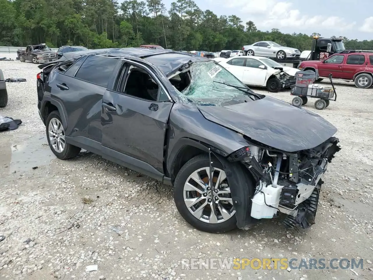 4 Фотография поврежденного автомобиля 2T3C1RFV6RW331322 TOYOTA RAV4 2024