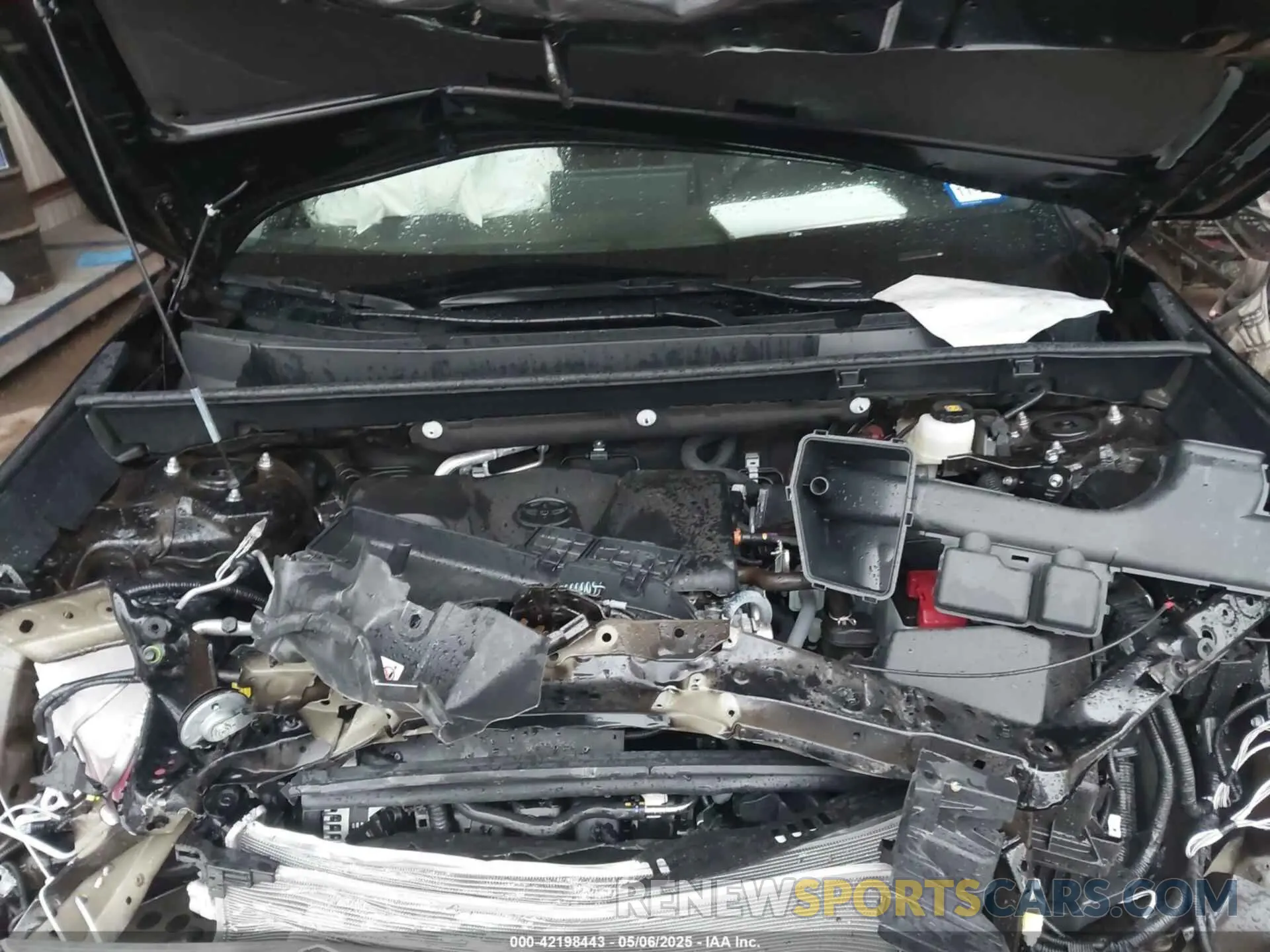 10 Фотография поврежденного автомобиля 2T3C1RFV8RW305725 TOYOTA RAV4 2024
