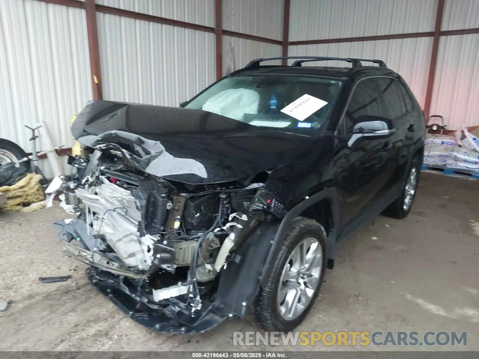 2 Фотография поврежденного автомобиля 2T3C1RFV8RW305725 TOYOTA RAV4 2024