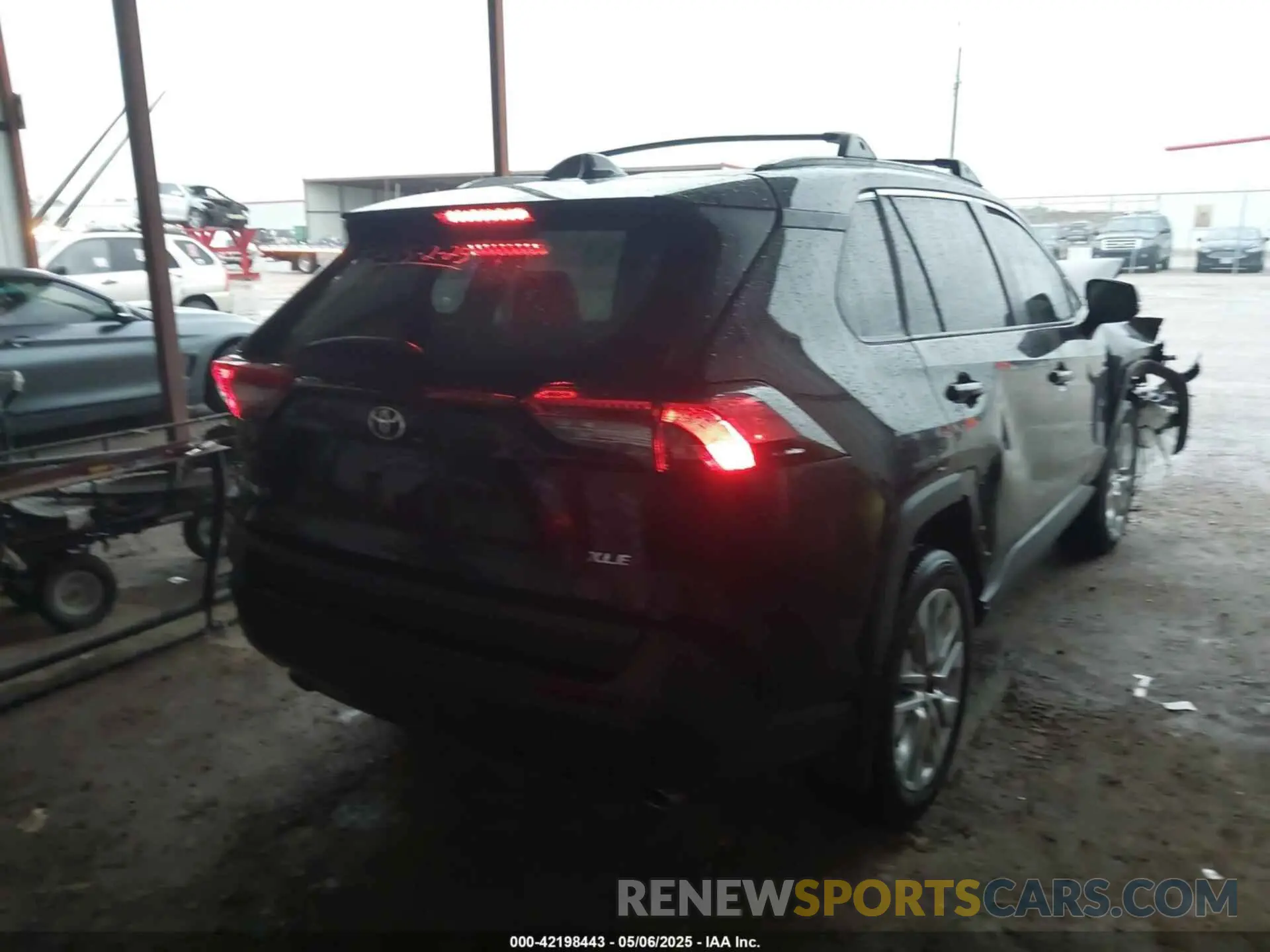 4 Фотография поврежденного автомобиля 2T3C1RFV8RW305725 TOYOTA RAV4 2024