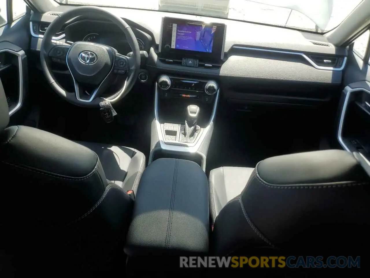 8 Фотография поврежденного автомобиля 2T3C1RFV8RW343021 TOYOTA RAV4 2024