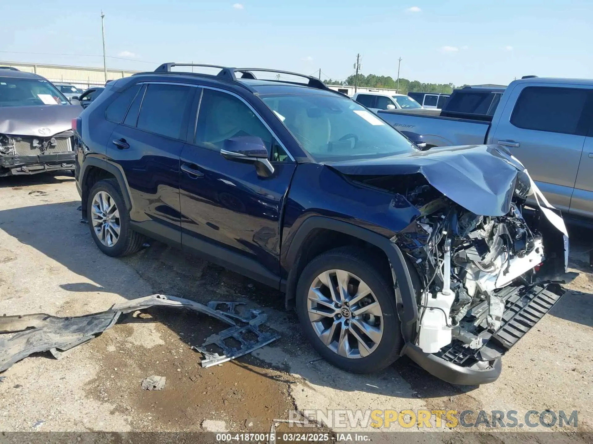 1 Photograph of a damaged car 2T3C1RFV9RW307936 TOYOTA RAV4 2024