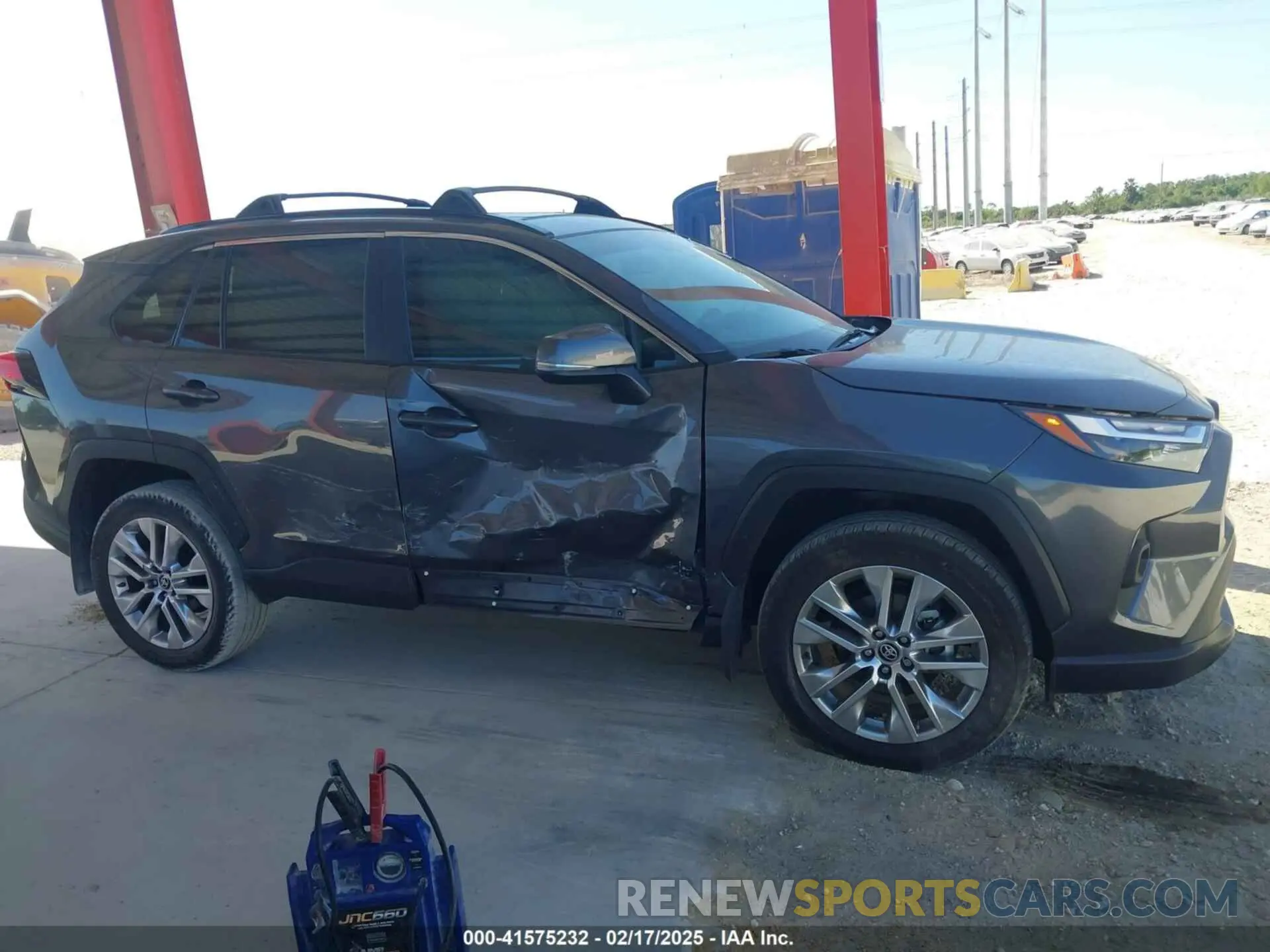 13 Photograph of a damaged car 2T3C1RFVXRC293014 TOYOTA RAV4 2024
