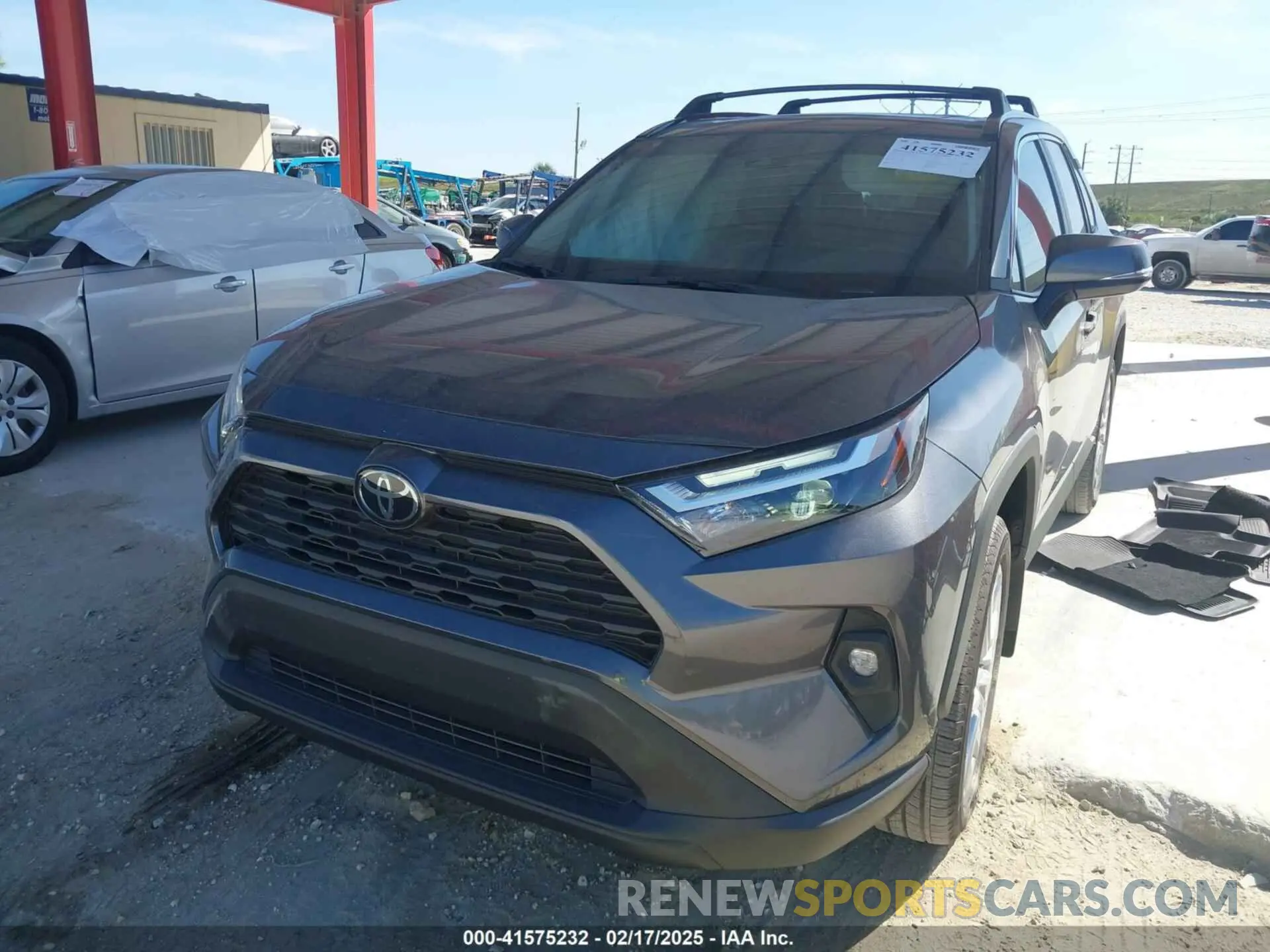2 Photograph of a damaged car 2T3C1RFVXRC293014 TOYOTA RAV4 2024