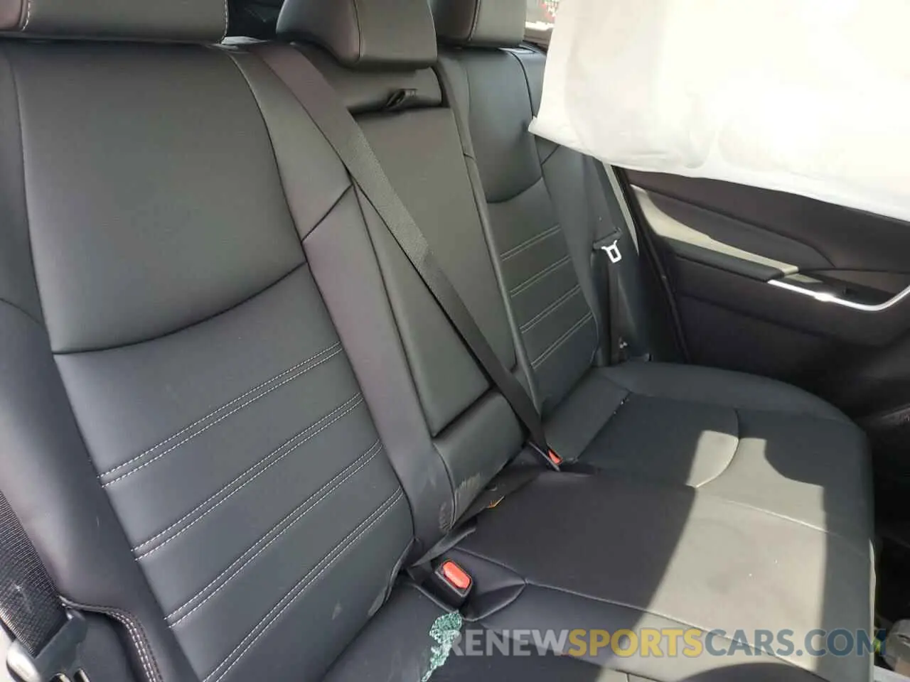 10 Фотография поврежденного автомобиля 2T3C1RFVXRW343649 TOYOTA RAV4 2024