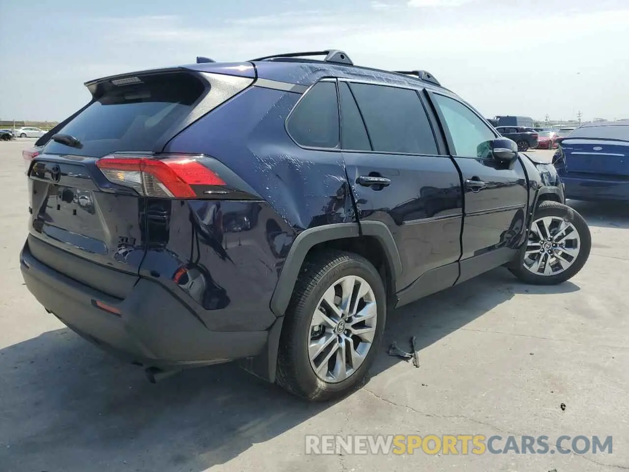 3 Фотография поврежденного автомобиля 2T3C1RFVXRW343649 TOYOTA RAV4 2024