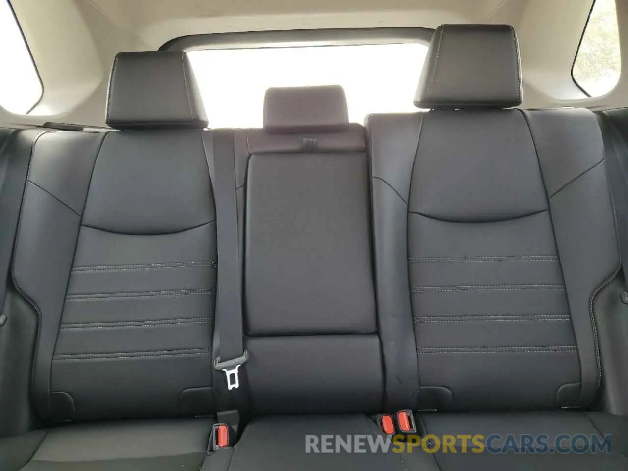 10 Фотография поврежденного автомобиля 2T3C1RFVXRW363027 TOYOTA RAV4 2024