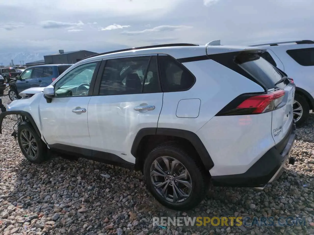 2 Photograph of a damaged car 2T3D6RFV4RW049492 TOYOTA RAV4 2024