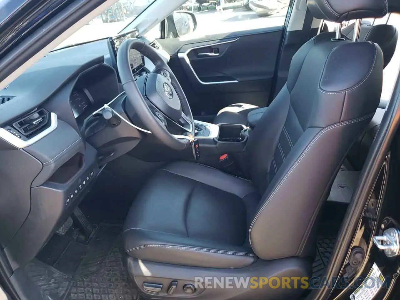 7 Фотография поврежденного автомобиля 2T3DWRFV7RW212197 TOYOTA RAV4 2024
