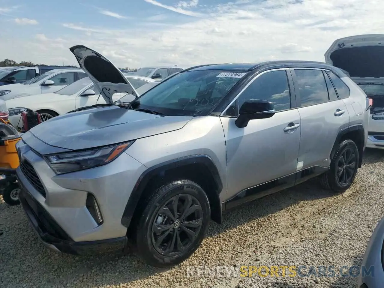 1 Фотография поврежденного автомобиля 2T3E6RFV0RW063071 TOYOTA RAV4 2024