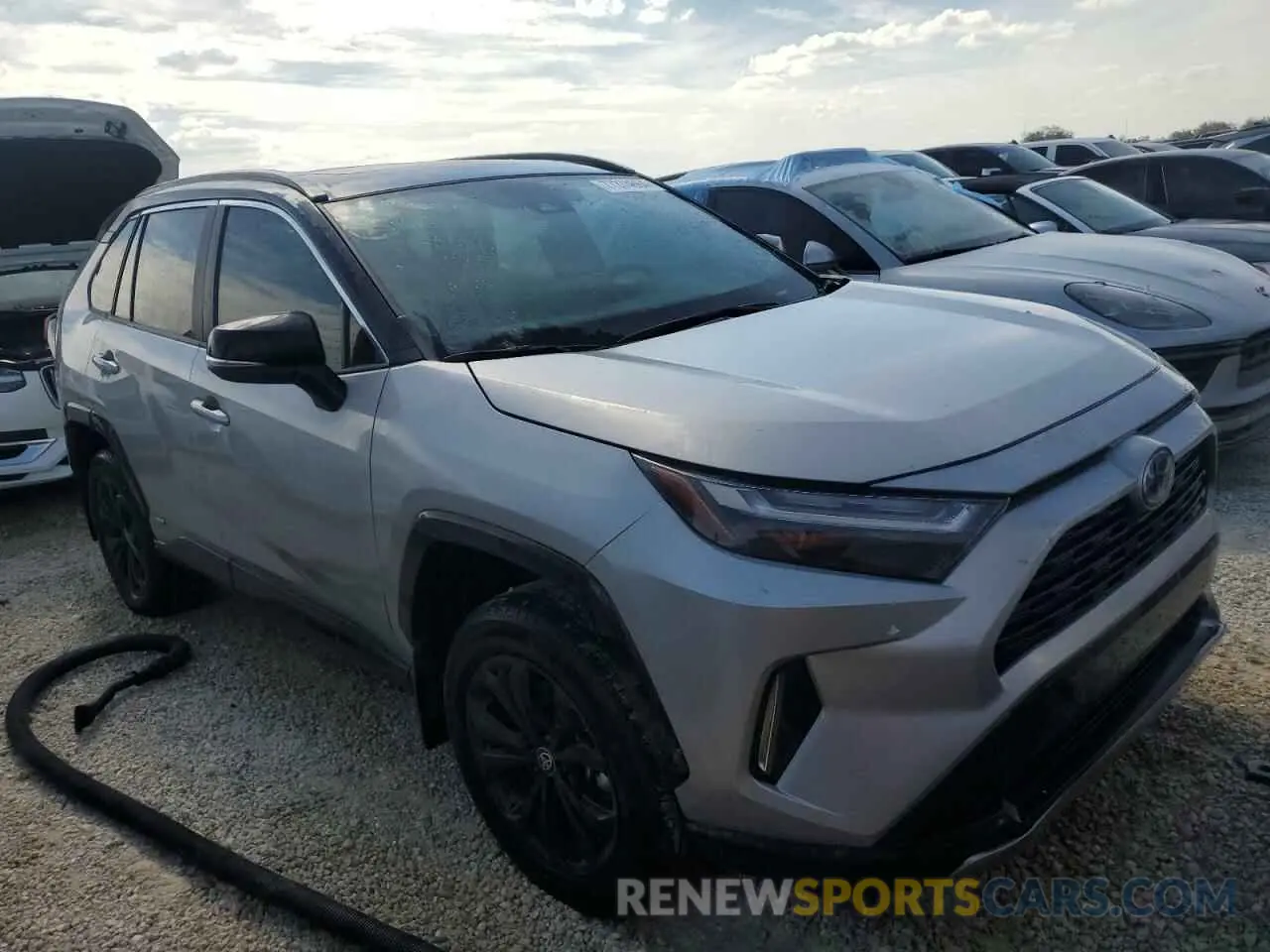 4 Фотография поврежденного автомобиля 2T3E6RFV0RW063071 TOYOTA RAV4 2024