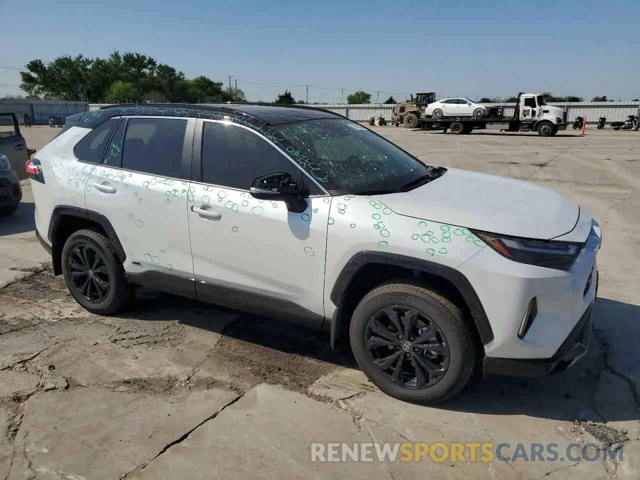 4 Фотография поврежденного автомобиля 2T3E6RFV3RW081905 TOYOTA RAV4 2024