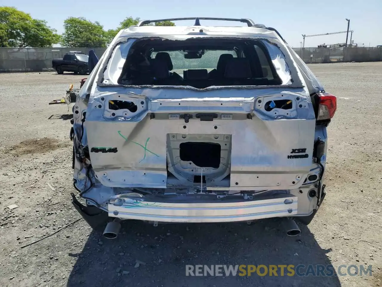 6 Фотография поврежденного автомобиля 2T3E6RFV4RW072355 TOYOTA RAV4 2024