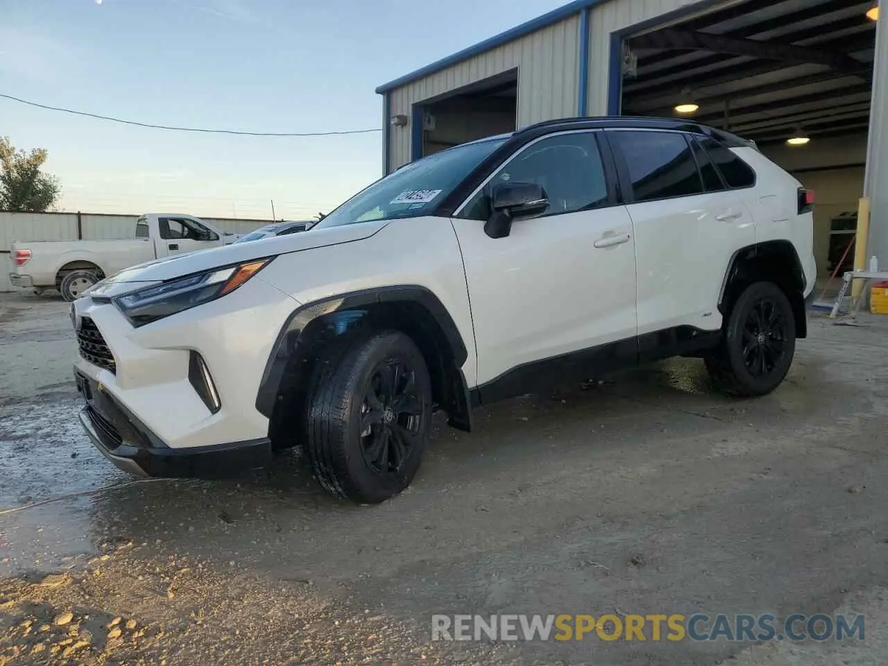1 Фотография поврежденного автомобиля 2T3E6RFV5RW050767 TOYOTA RAV4 2024