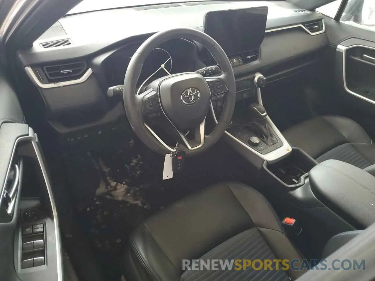 8 Photograph of a damaged car 2T3E6RFV5RW051790 TOYOTA RAV4 2024