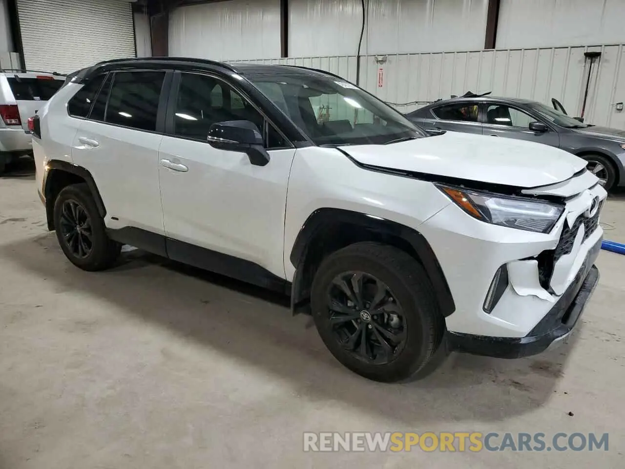 4 Фотография поврежденного автомобиля 2T3E6RFV8RW082127 TOYOTA RAV4 2024