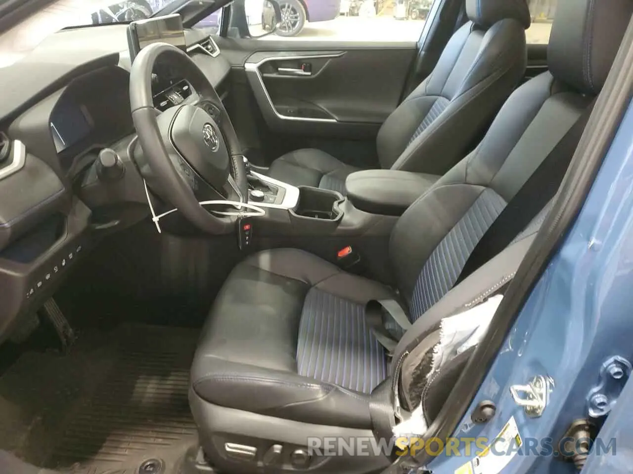 7 Фотография поврежденного автомобиля 2T3E6RFVXRW076006 TOYOTA RAV4 2024