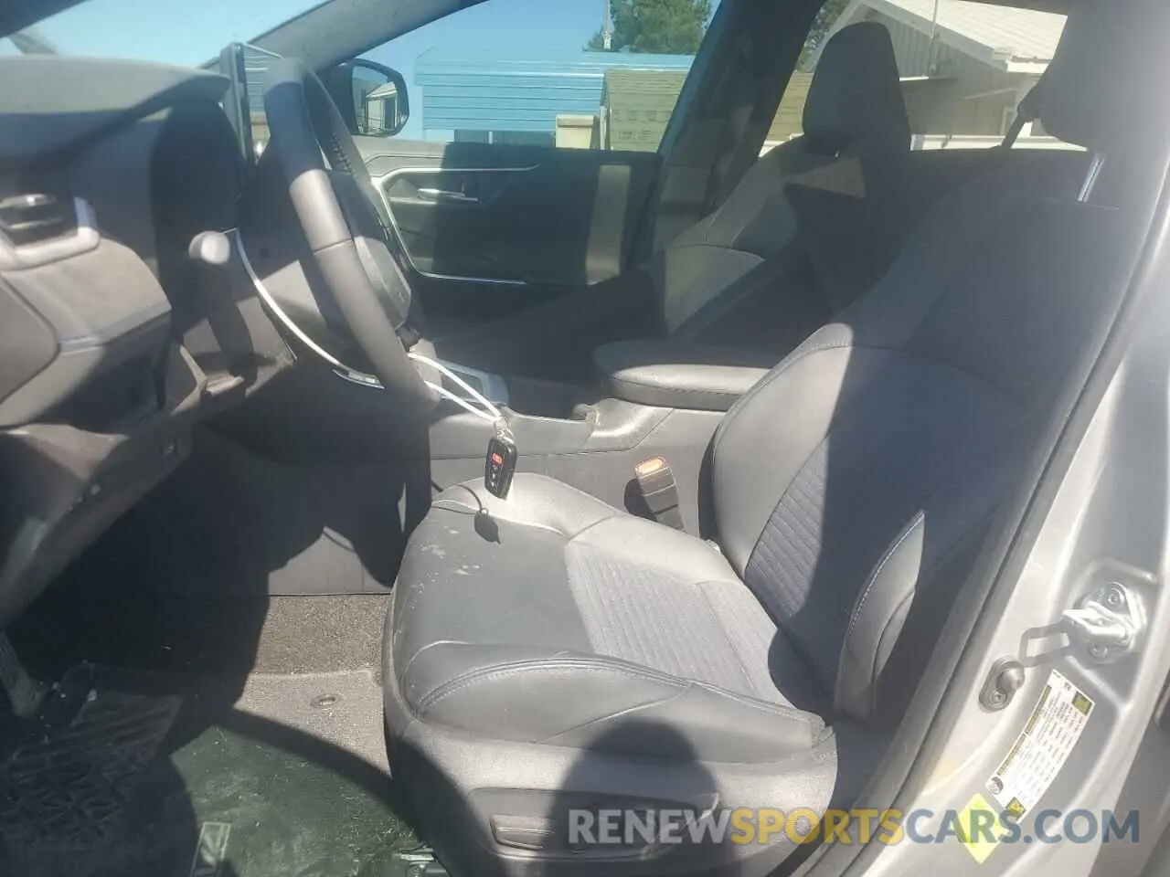 7 Фотография поврежденного автомобиля 2T3E6RFVXRW078872 TOYOTA RAV4 2024