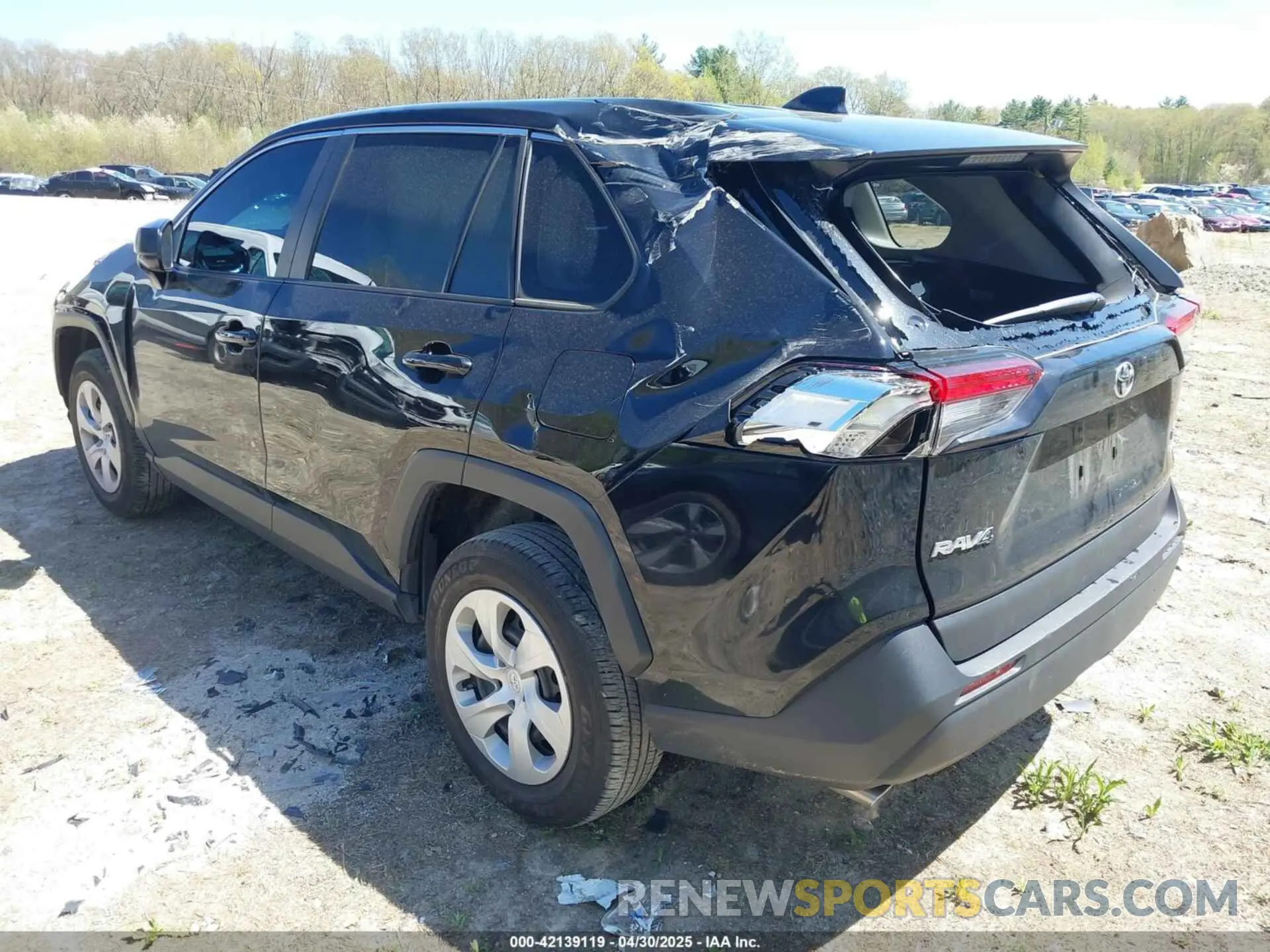 3 Фотография поврежденного автомобиля 2T3F1RFV4RC453062 TOYOTA RAV4 2024