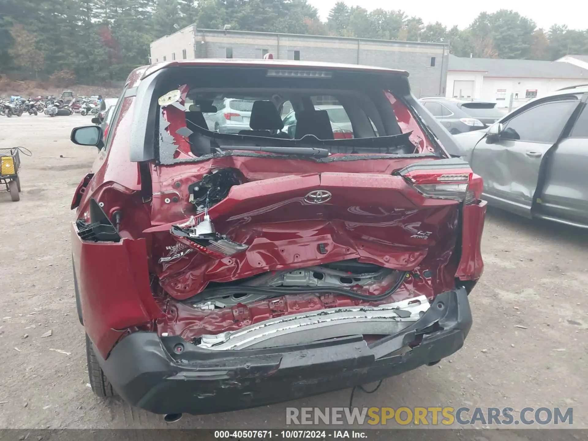 6 Photograph of a damaged car 2T3F1RFV4RW425647 TOYOTA RAV4 2024