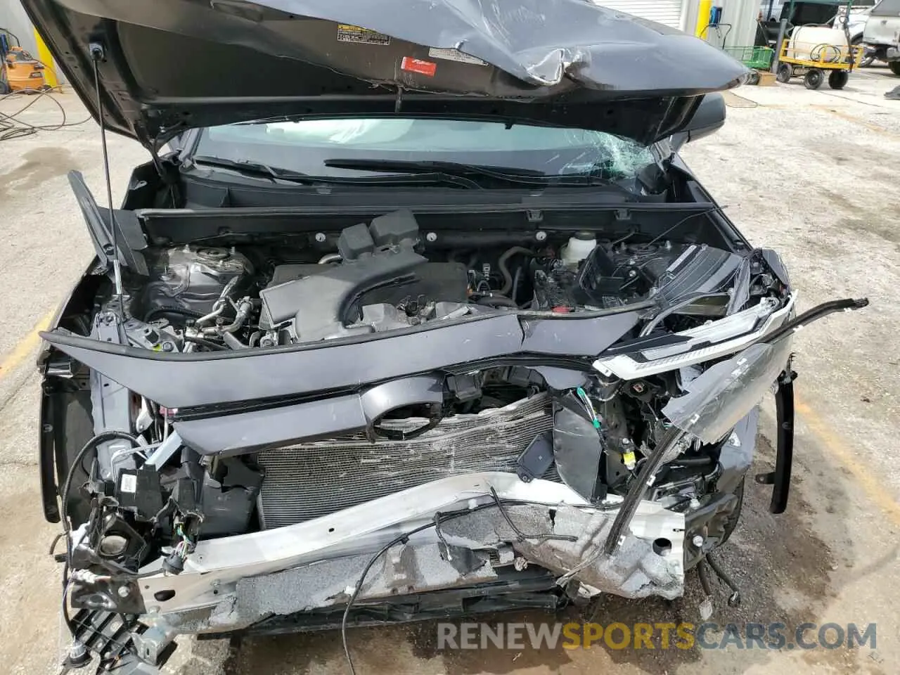 12 Фотография поврежденного автомобиля 2T3F1RFV4RW453478 TOYOTA RAV4 2024