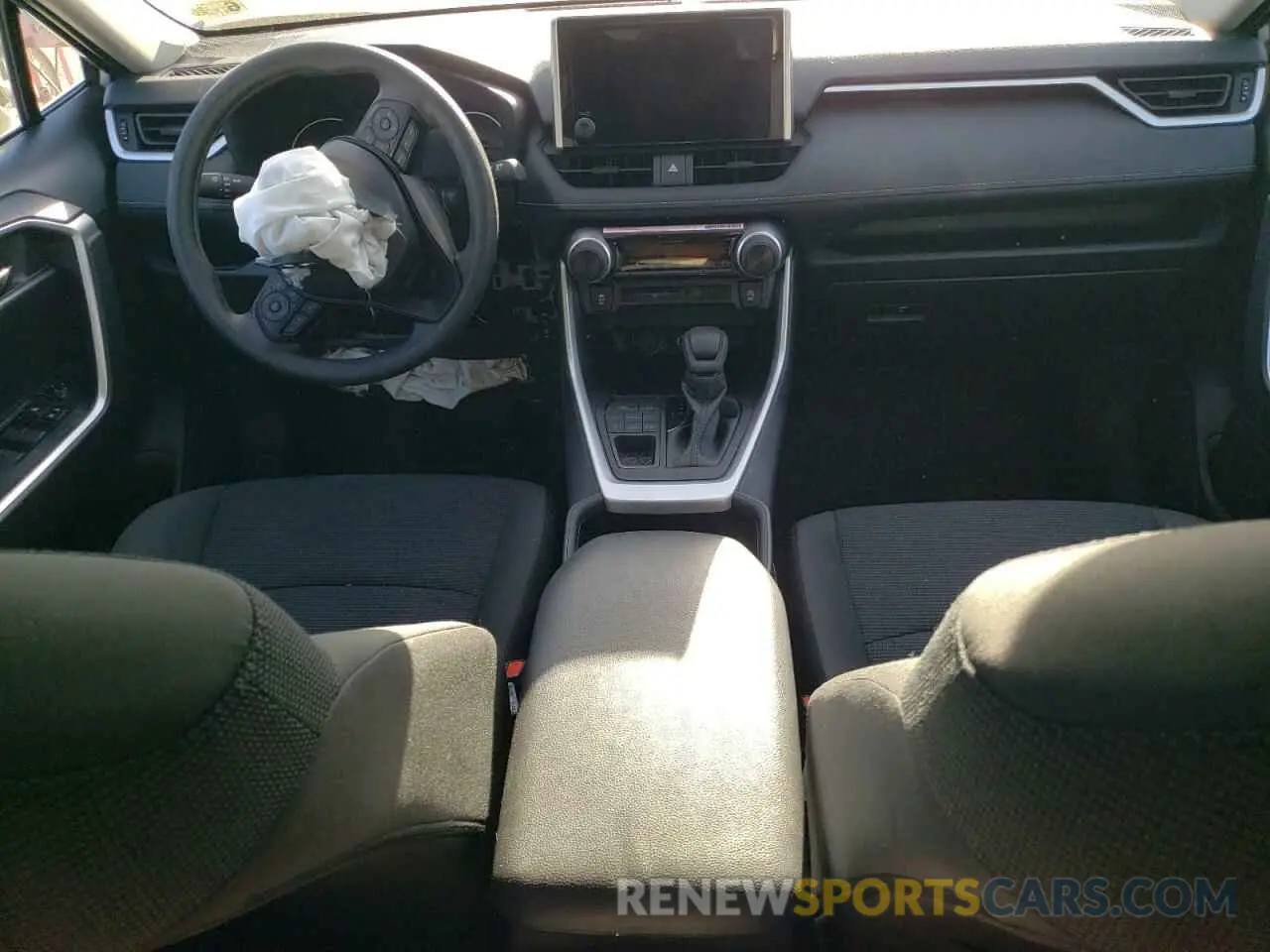 8 Photograph of a damaged car 2T3F1RFV5RW468264 TOYOTA RAV4 2024