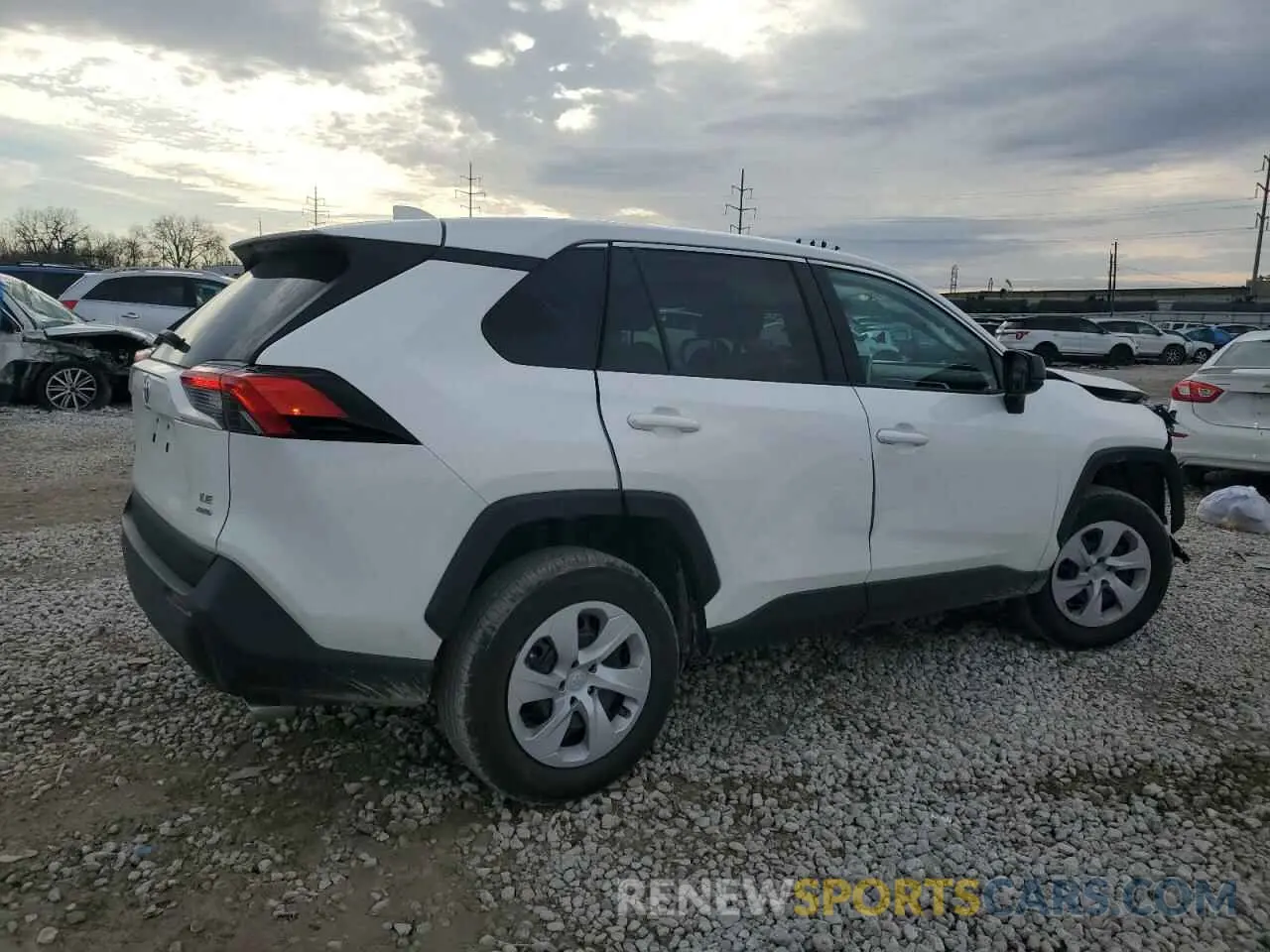 3 Фотография поврежденного автомобиля 2T3F1RFV5RW491396 TOYOTA RAV4 2024