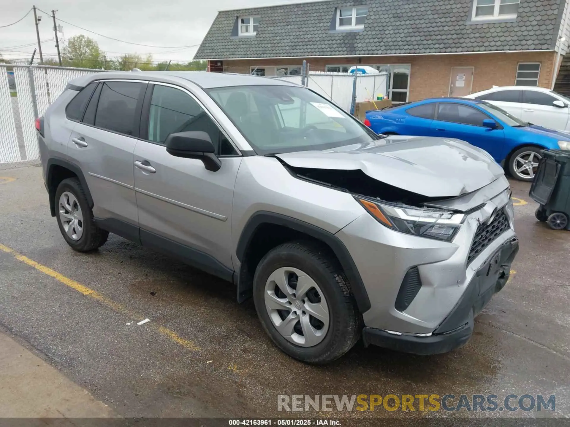 1 Фотография поврежденного автомобиля 2T3F1RFV6RC420807 TOYOTA RAV4 2024
