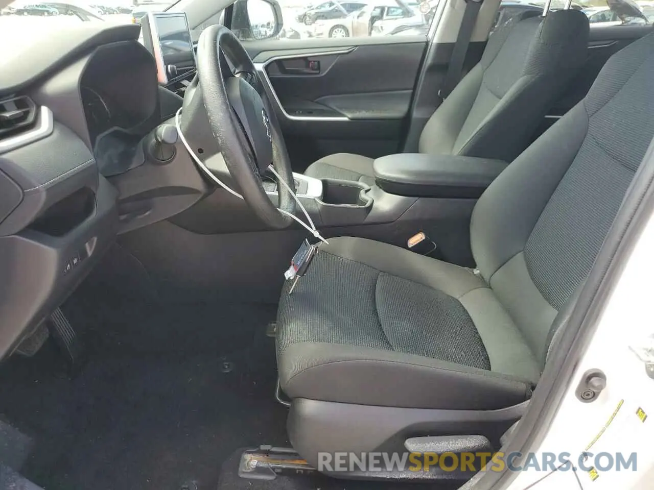 7 Photograph of a damaged car 2T3F1RFV7RW448047 TOYOTA RAV4 2024
