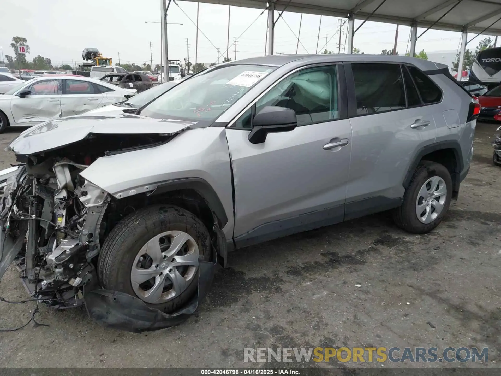 2 Фотография поврежденного автомобиля 2T3F1RFV7RW472915 TOYOTA RAV4 2024