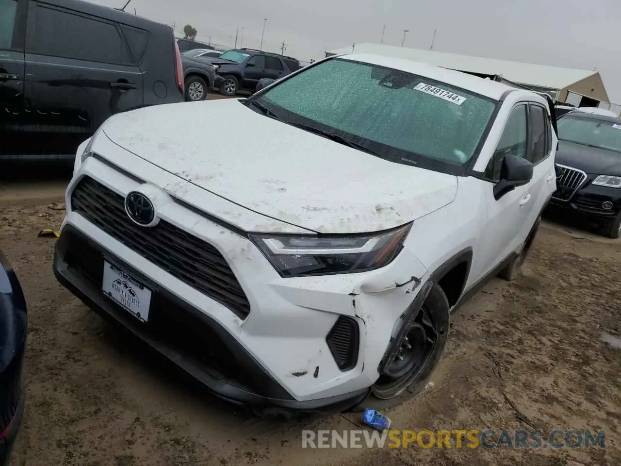 1 Photograph of a damaged car 2T3F1RFV8RC474027 TOYOTA RAV4 2024
