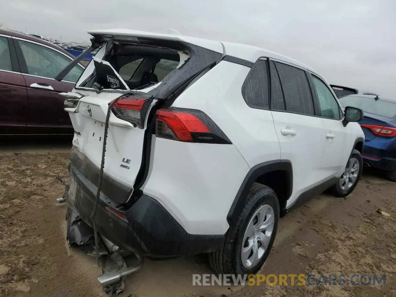3 Photograph of a damaged car 2T3F1RFV8RC474027 TOYOTA RAV4 2024