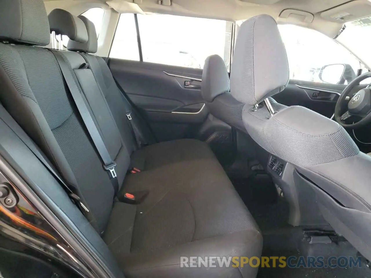 10 Фотография поврежденного автомобиля 2T3F1RFV9RW426017 TOYOTA RAV4 2024