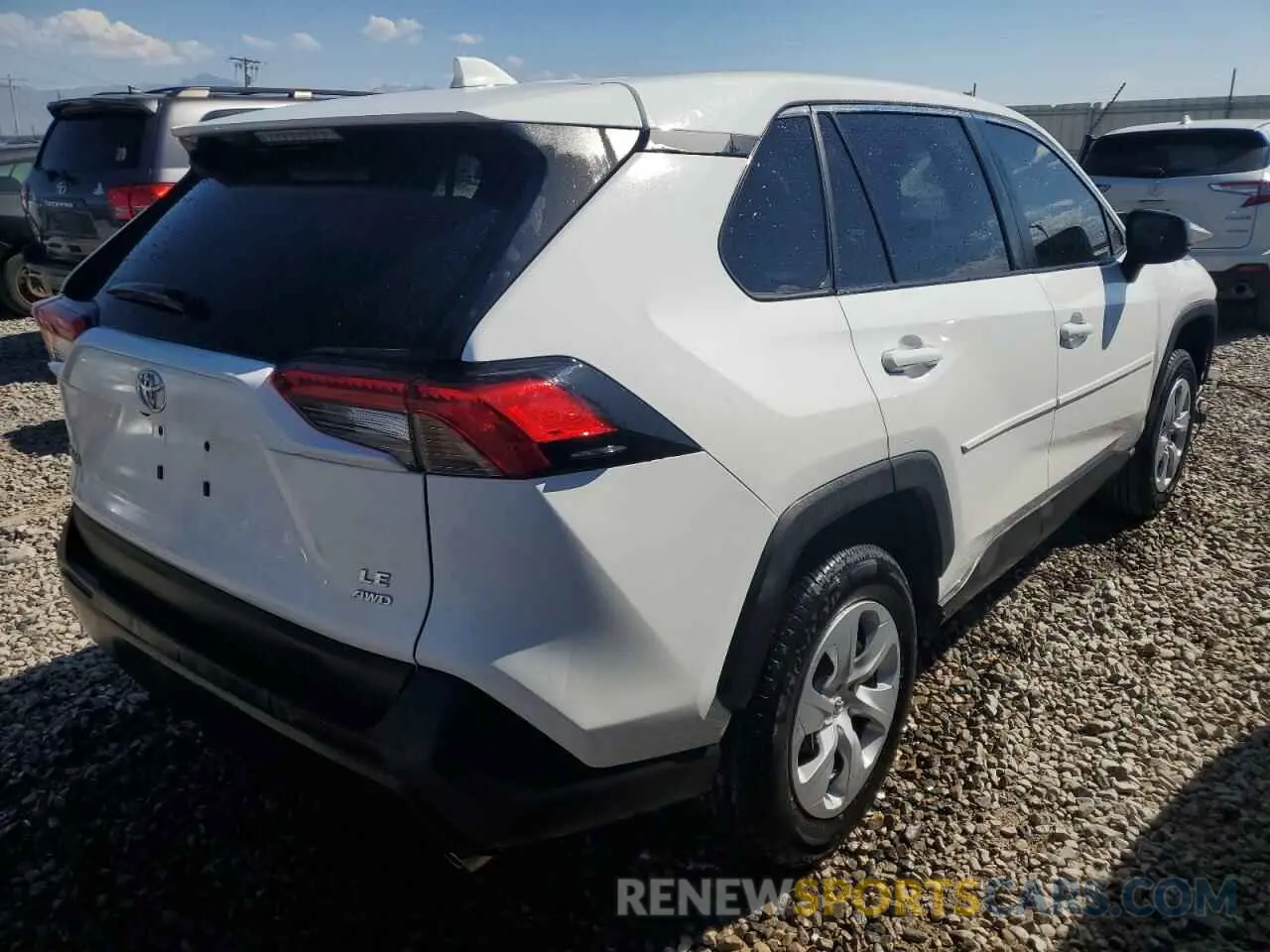 3 Фотография поврежденного автомобиля 2T3F1RFVXRC428361 TOYOTA RAV4 2024