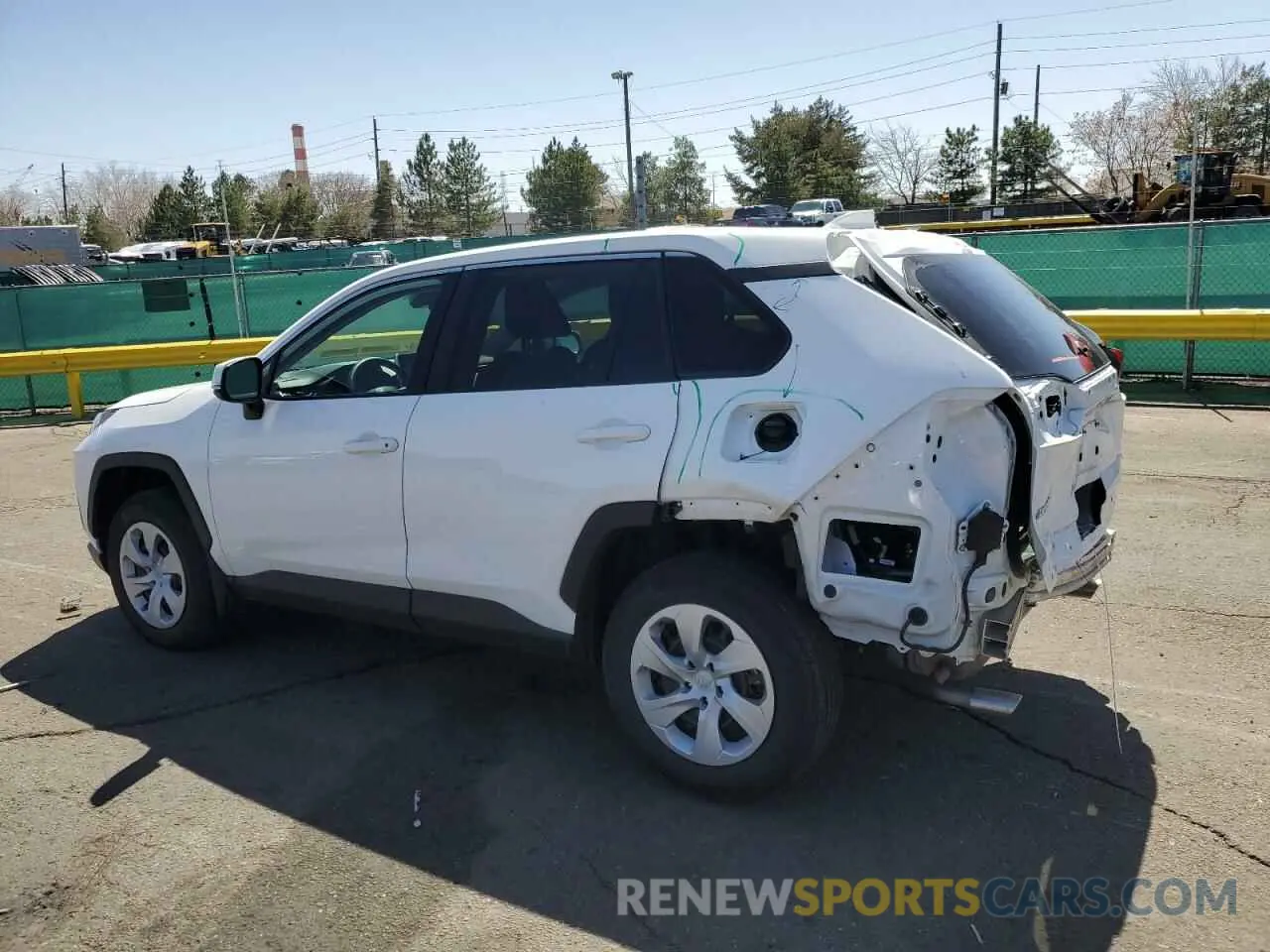2 Фотография поврежденного автомобиля 2T3G1RFV0RC411119 TOYOTA RAV4 2024